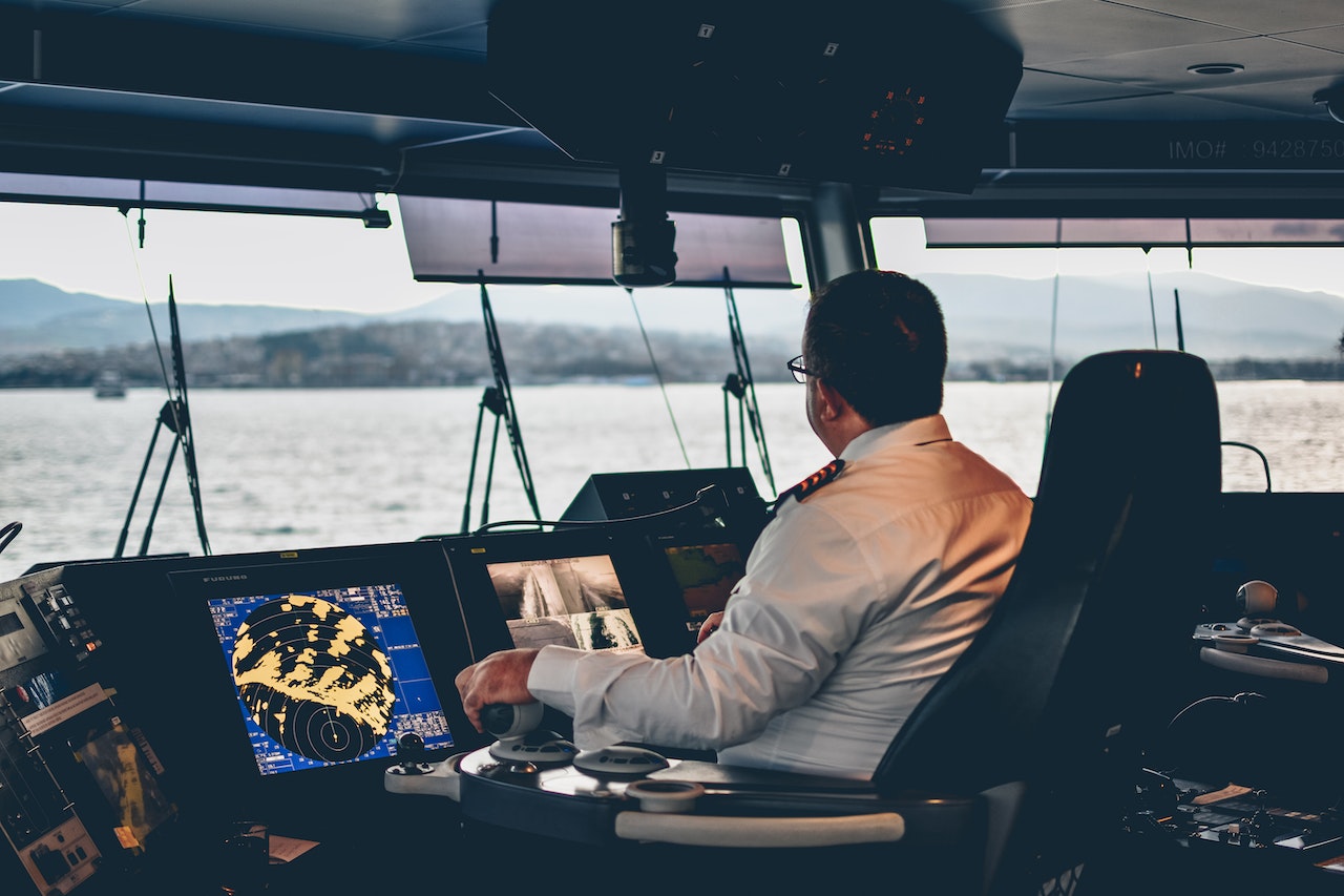 Why the Internet is Vital in the Maritime Industry
