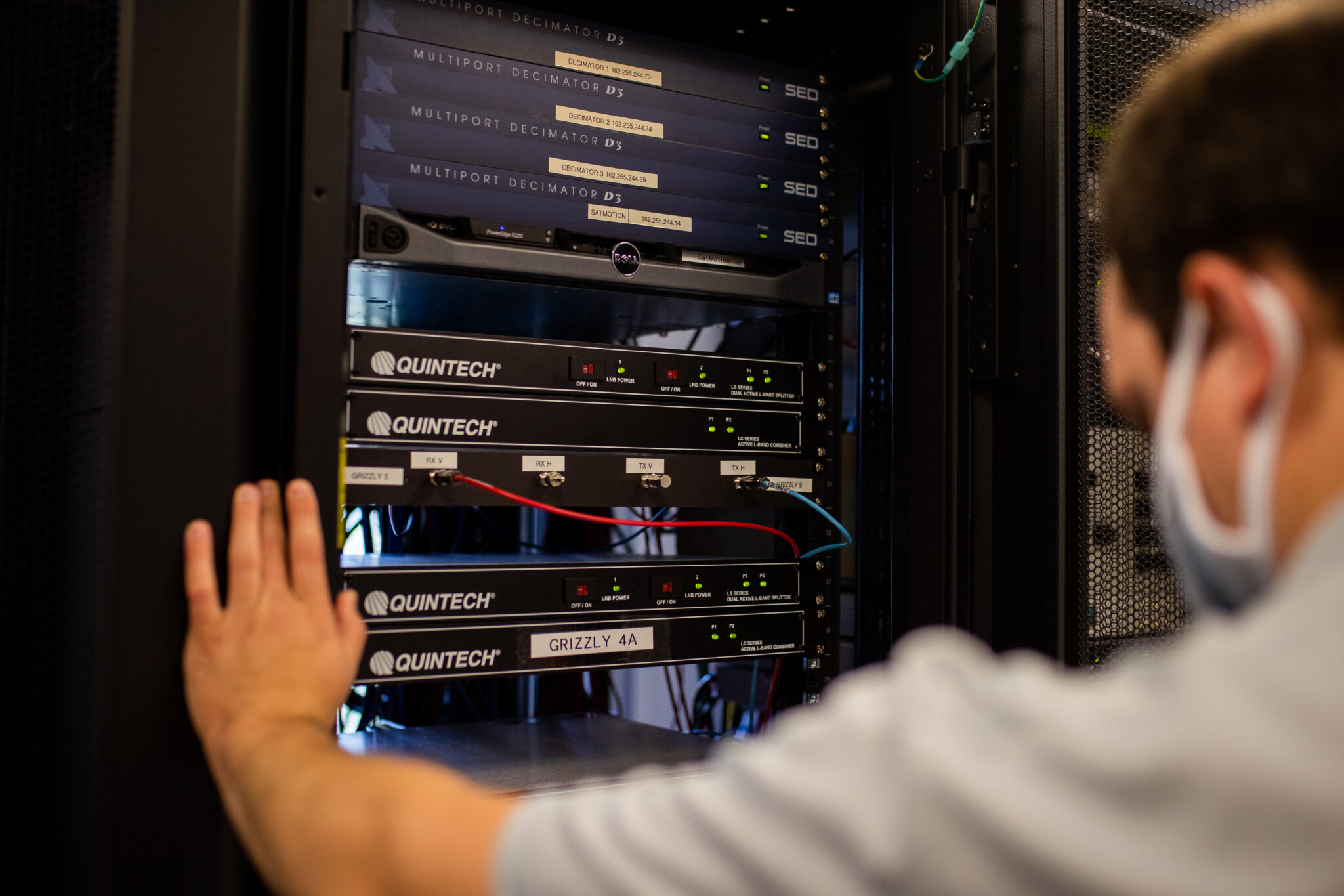 Network Operations Center - NOC - Isotropic Networks